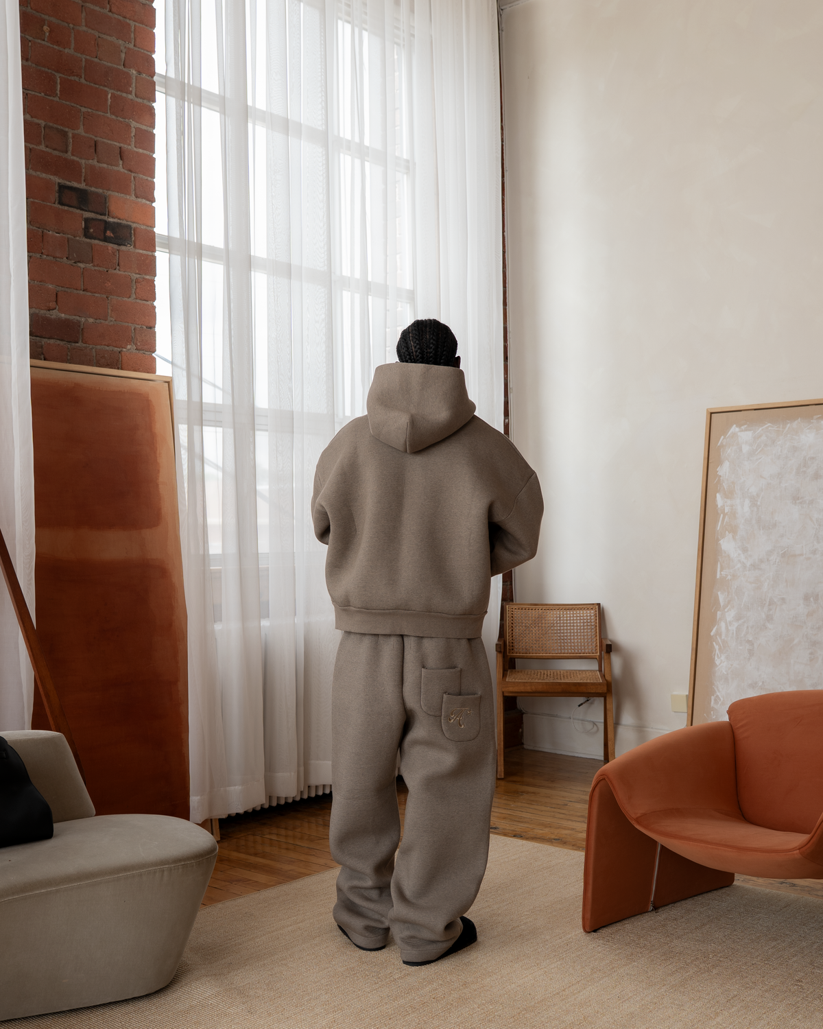 V2 Zip